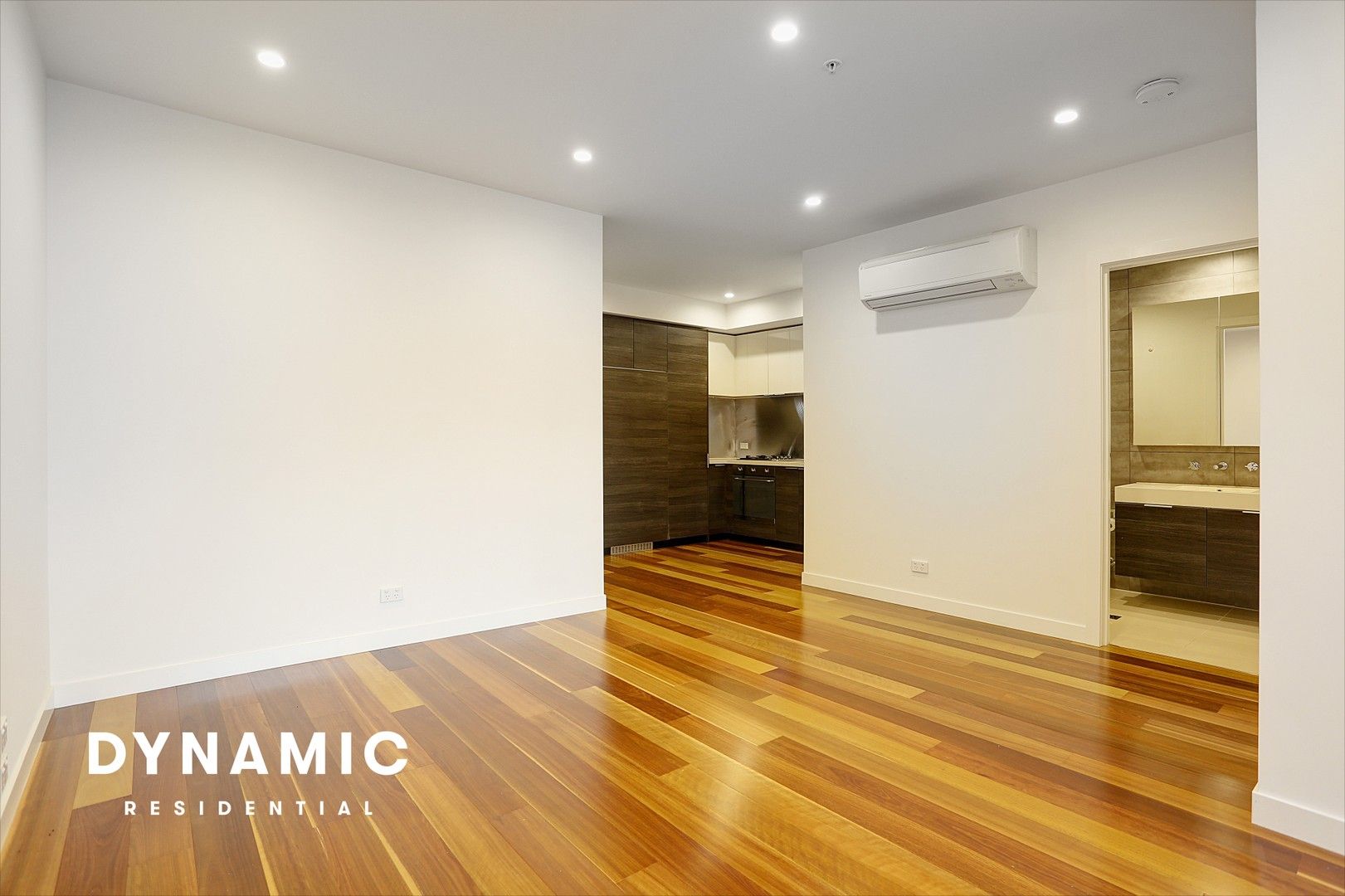 1 bedrooms Apartment / Unit / Flat in 203/800 Sydney Road BRUNSWICK VIC, 3056