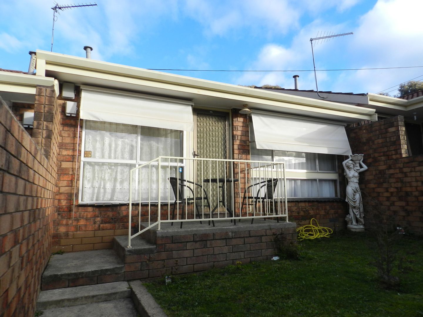 2/9 Hermitage Avenue, Mount Clear Property History & Address Research