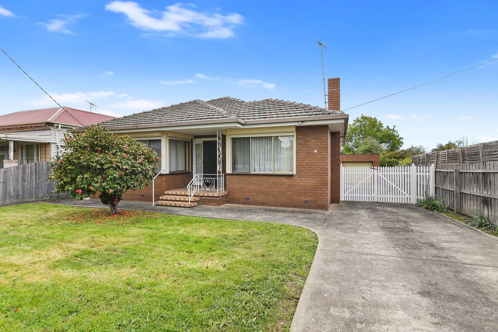 21 Stoddart Street, Hamlyn Heights VIC 3215, Image 2