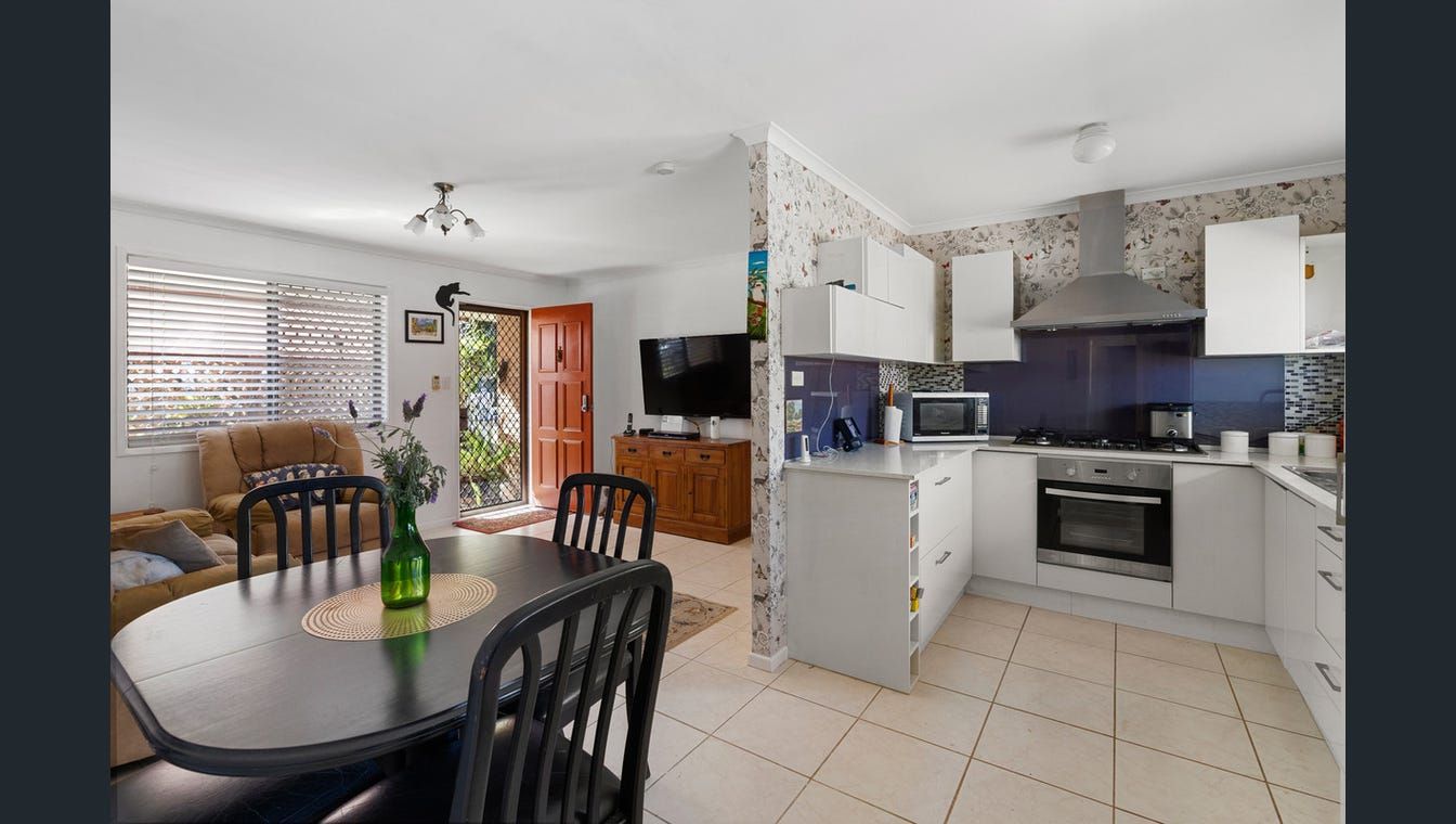 4 bedrooms House in 4a Jamaga Street CAPALABA QLD, 4157
