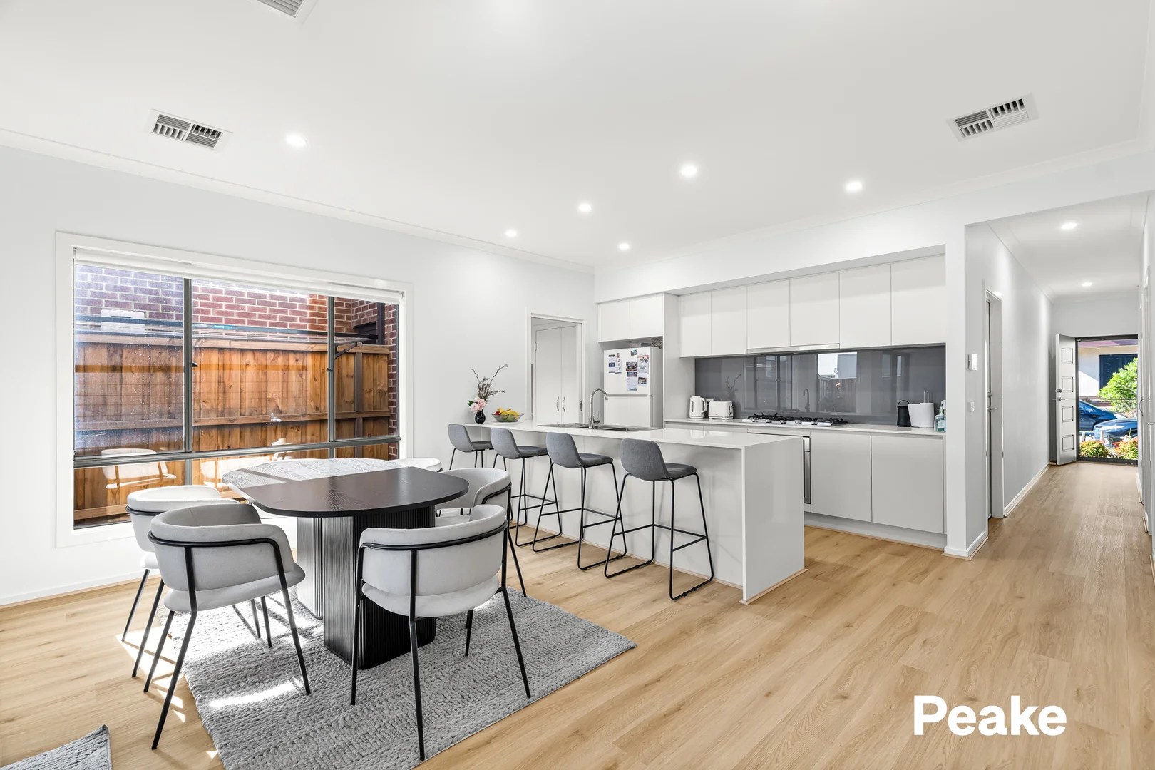 Additional image 4 of 107 Picnic Avenue, Clyde North VIC 3978