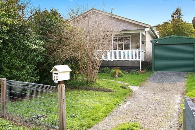 Picture of 10 Harker Street, HEALESVILLE VIC 3777