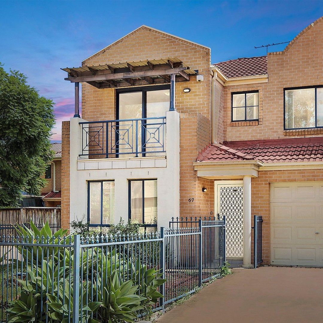 3 bedrooms House in 67 Coffs Harbour Avenue HOXTON PARK NSW, 2171