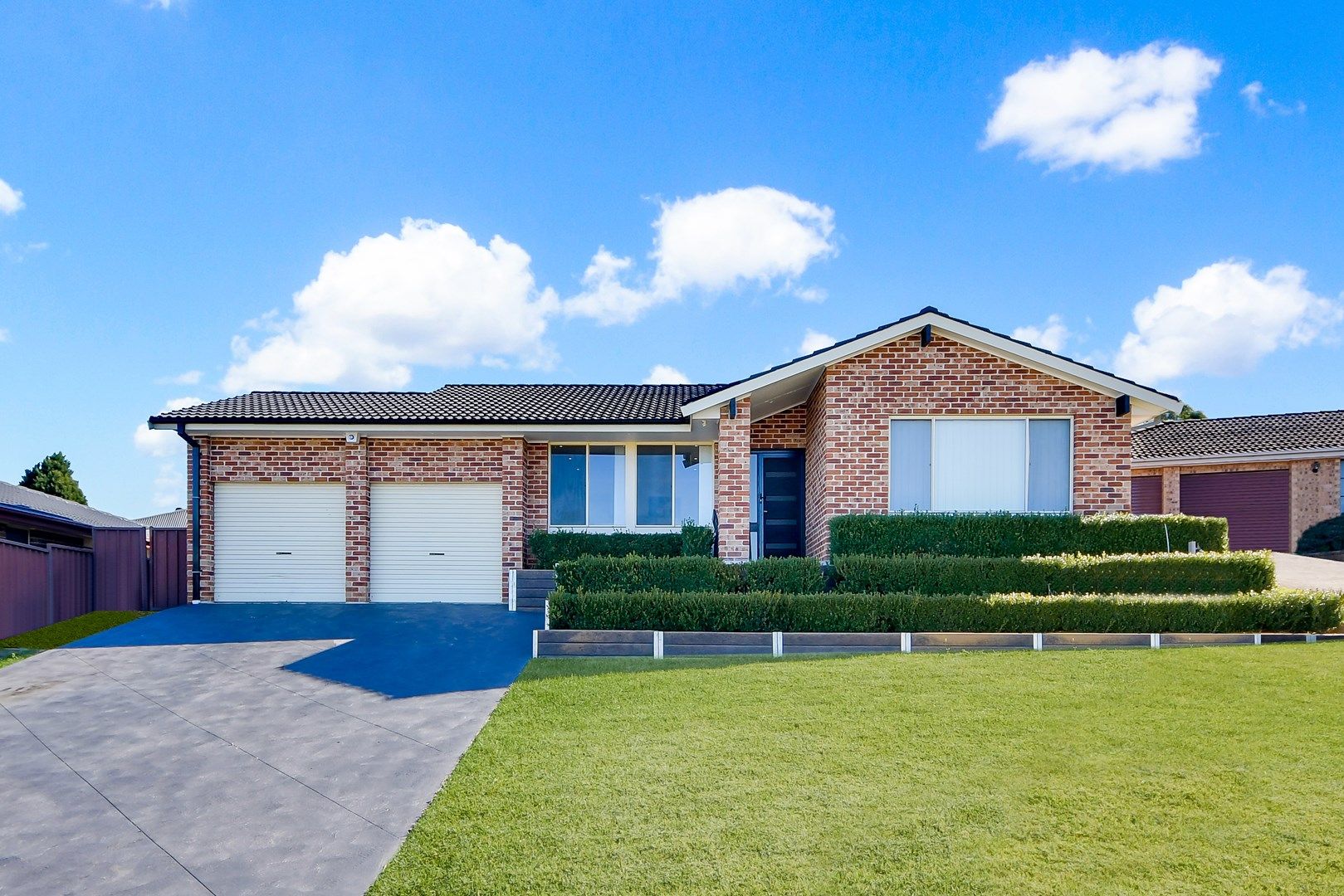 18 Marsanne Place, Eschol Park NSW 2558, Image 0