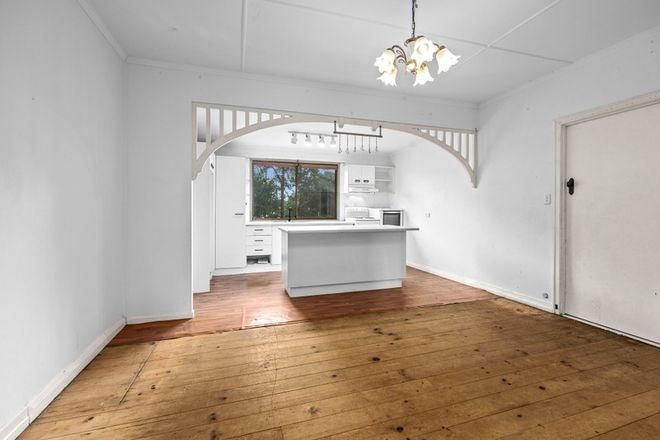 213 Blackstone Road Silkstone 4304 - Image 5