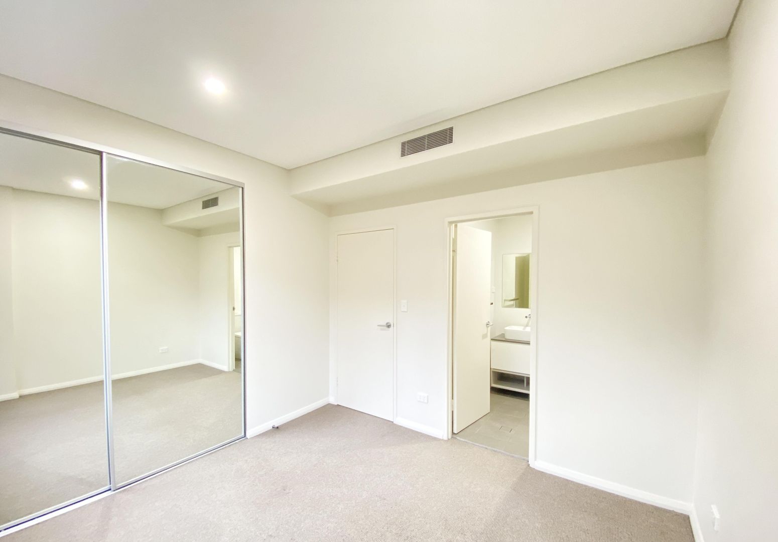 A107/9 DERWENT ST, South Hurstville NSW 2221 Apartment For Rent