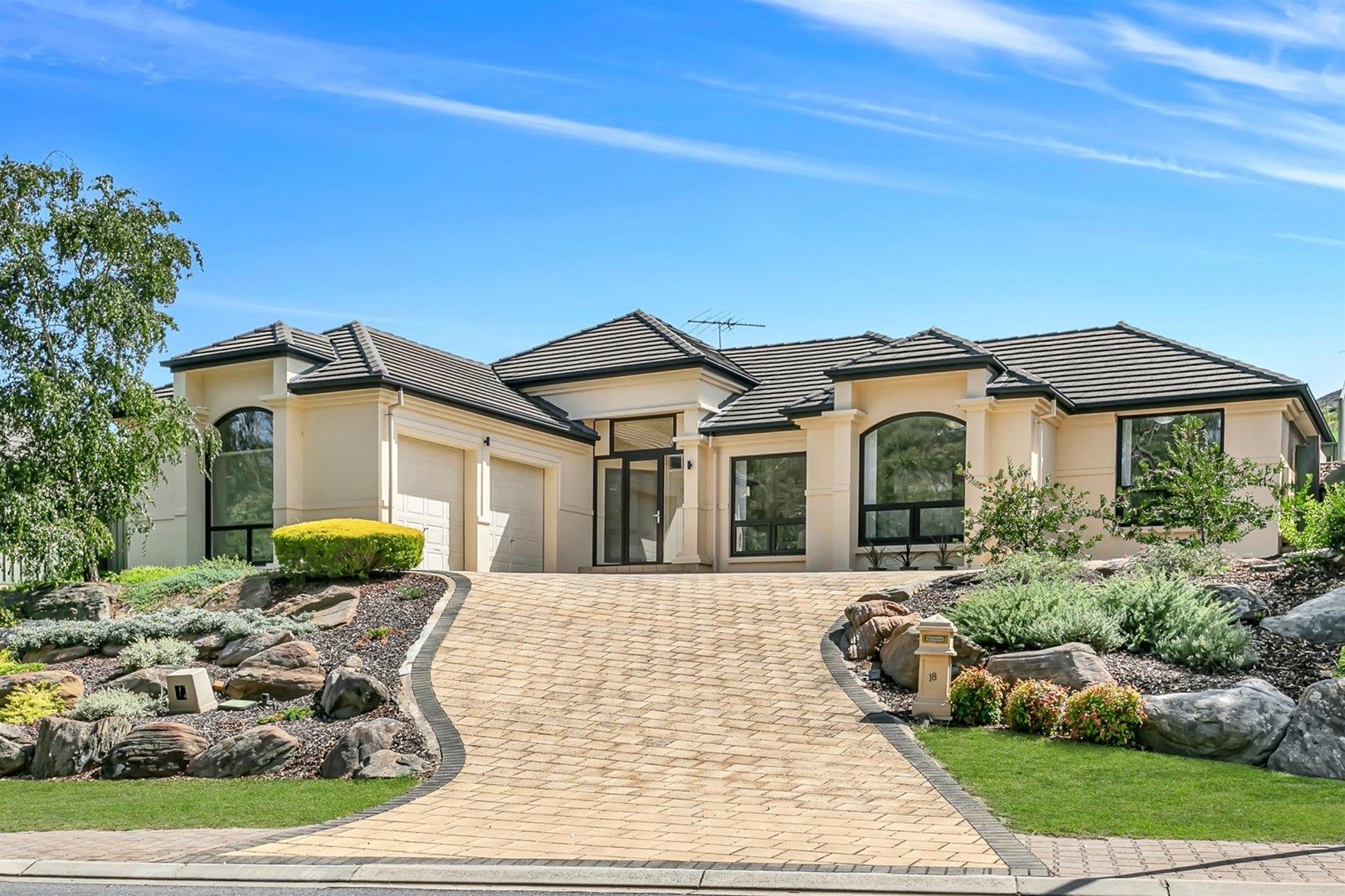 18 Grand Boulevard, Craigburn Farm SA 5051, Image 0