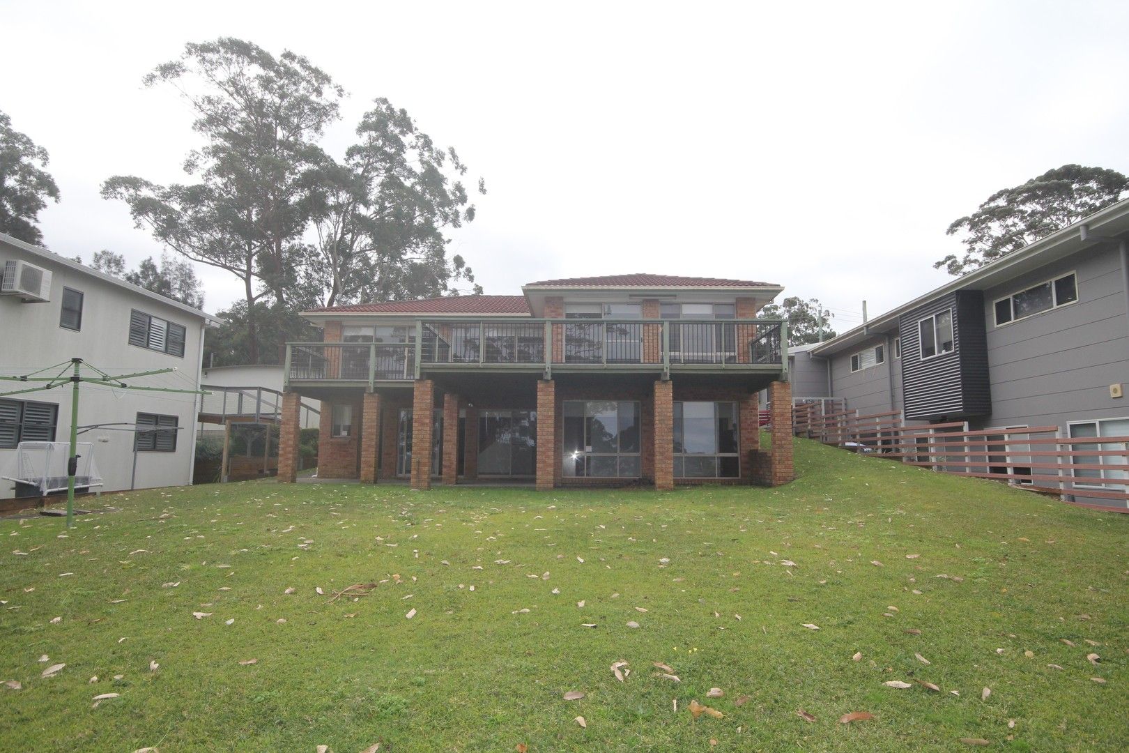 4 bedrooms House in 146 Walmer Avenue SANCTUARY POINT NSW, 2540
