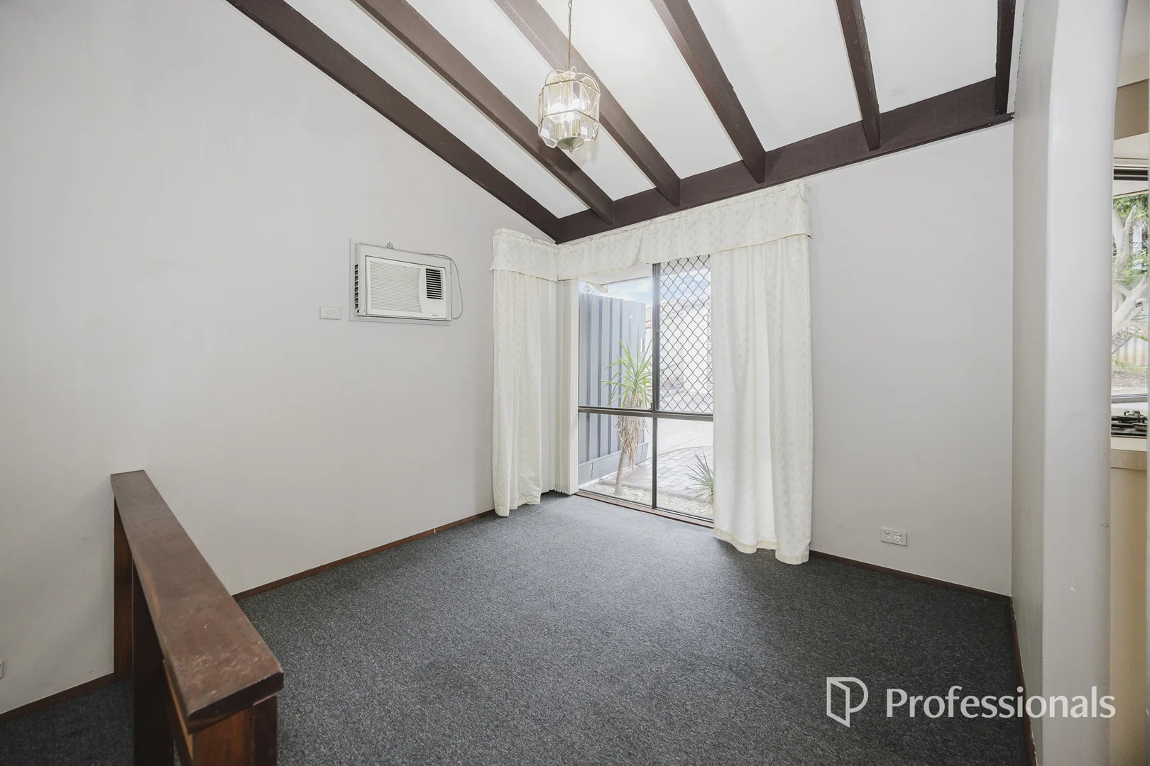 Additional image 5 of 37 Jacaranda Drive, Ballajura WA 6066