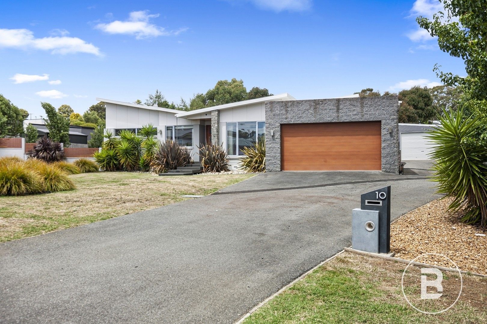 10 Gracefield Drive, Brown Hill VIC 3350, Image 0