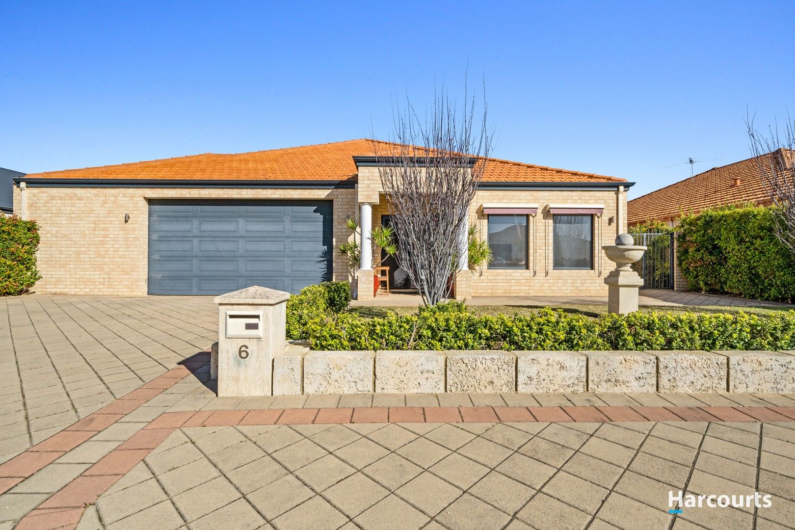 6 Auckland Way, Hocking WA 6065, Image 0