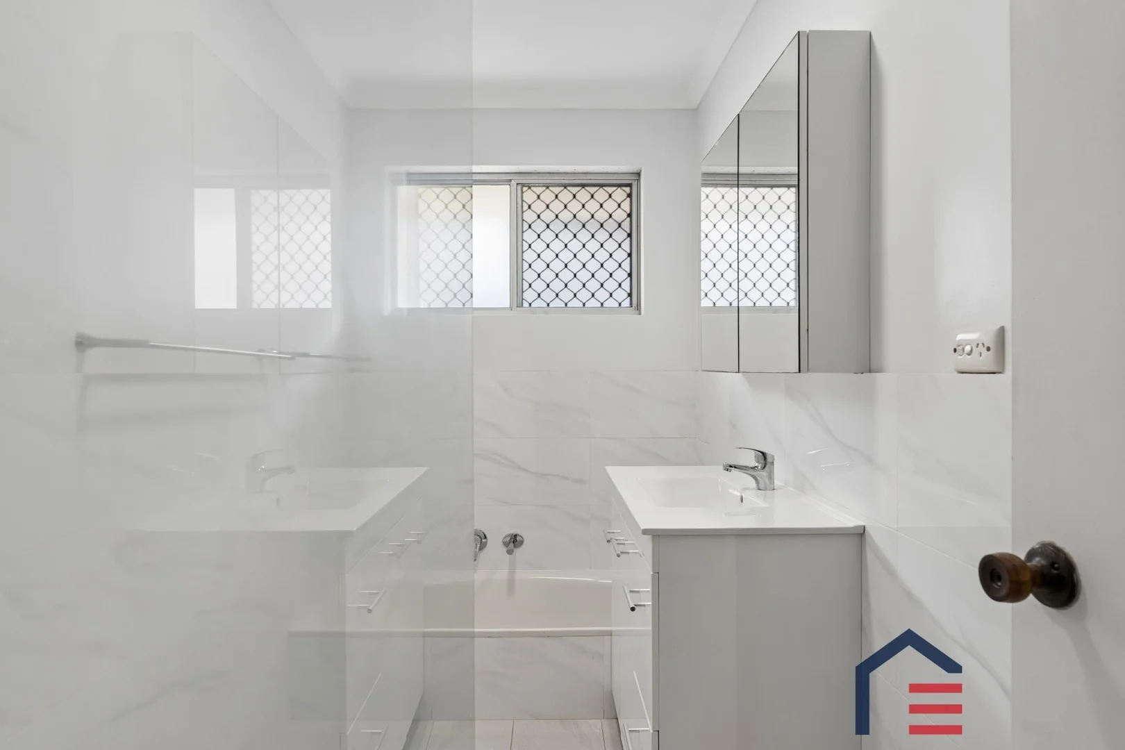 Additional image 16 of 3 Campbell Dr, Hillarys WA 6025