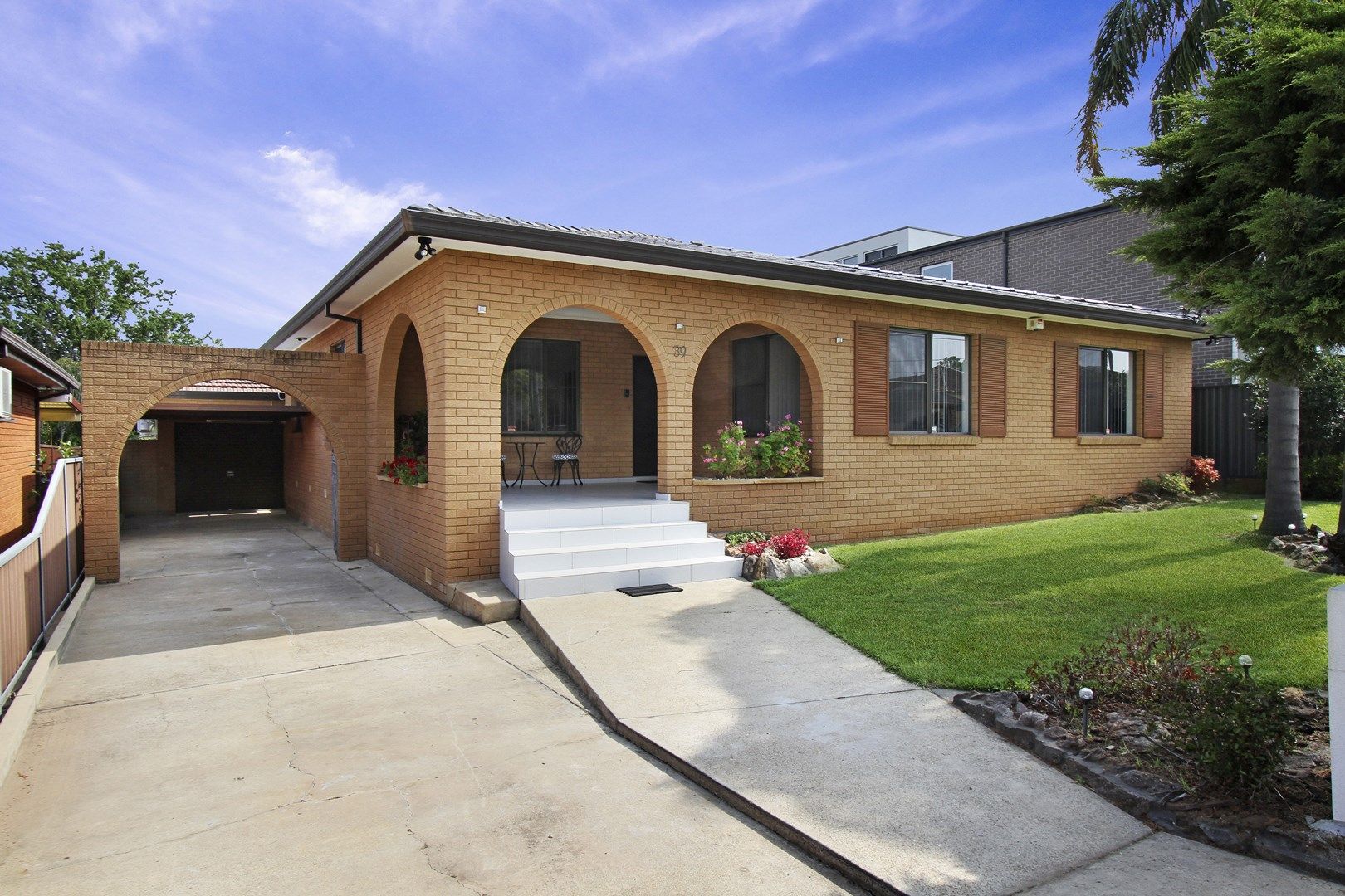 39 Macquarie Street, Fairfield NSW 2165, Image 0