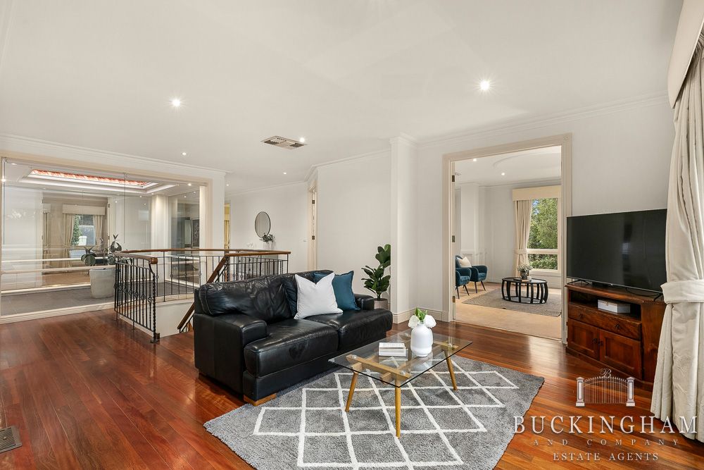 252 The Boulevard, Ivanhoe East VIC 3079, Image 2