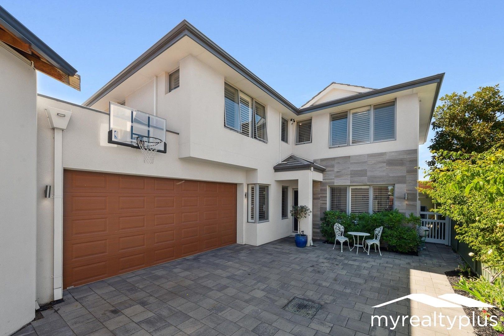 5 bedrooms House in 20A Kalgoorlie Street MOUNT HAWTHORN WA, 6016