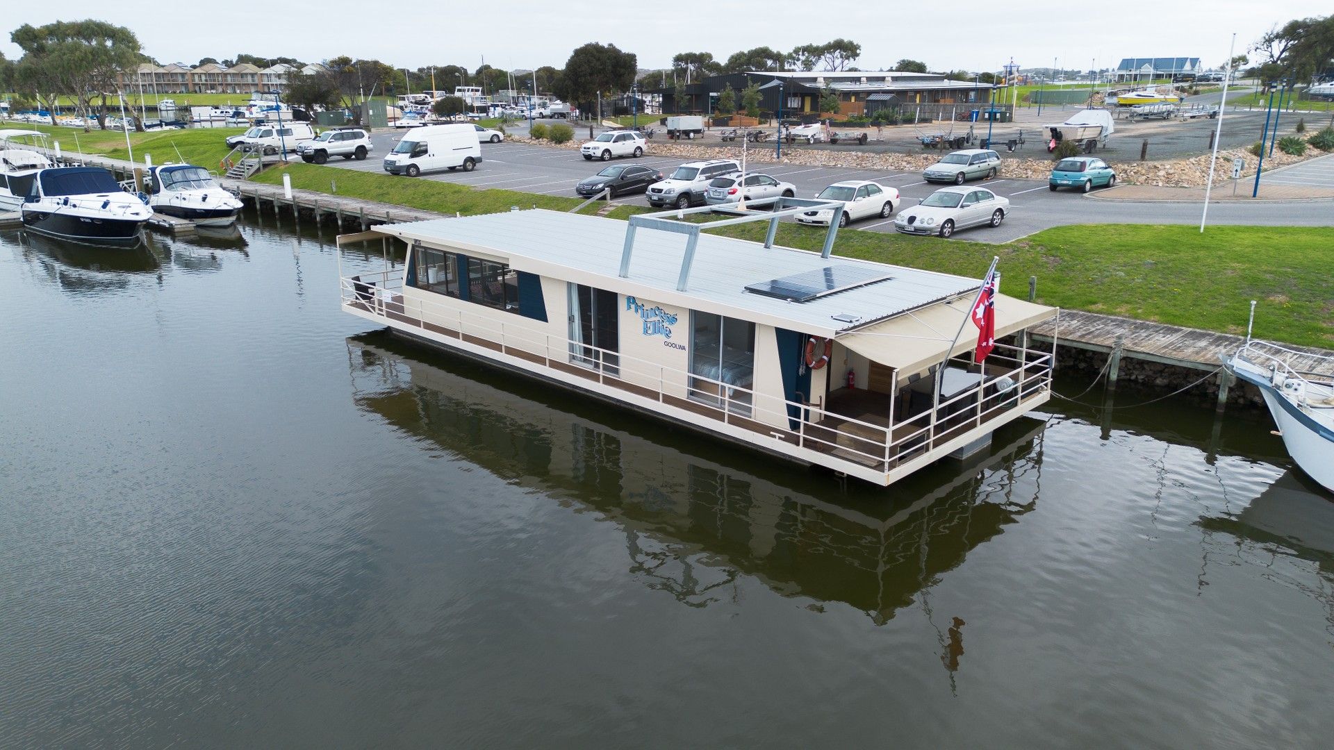 1 Coorong Quays, Hindmarsh Island SA 5214 Domain