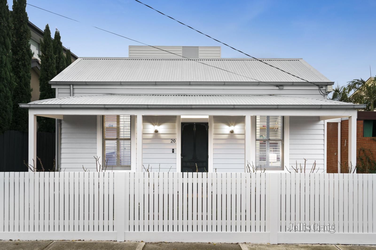 4 bedrooms House in 20 Thomas Street WILLIAMSTOWN VIC, 3016