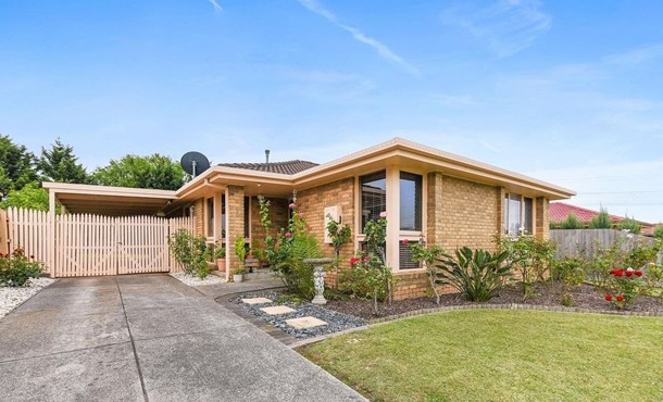 43 Eyebright Square, Hallam VIC 3803