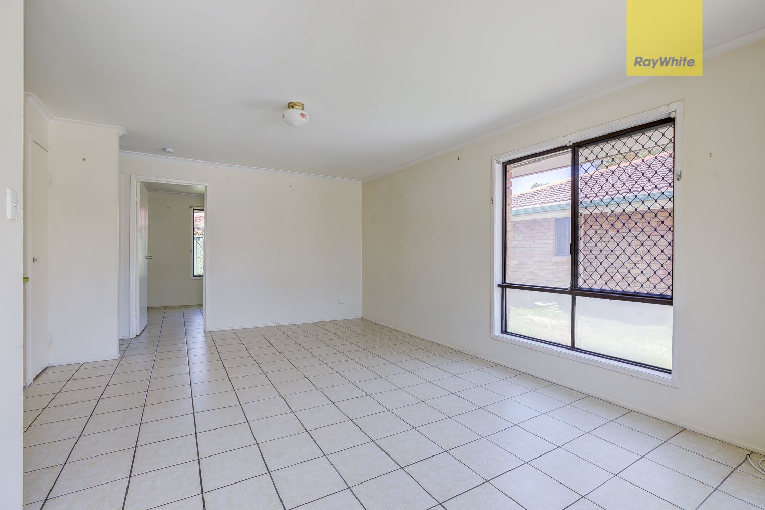 8/33 Clare Road, Kingston QLD 4114, Image 1