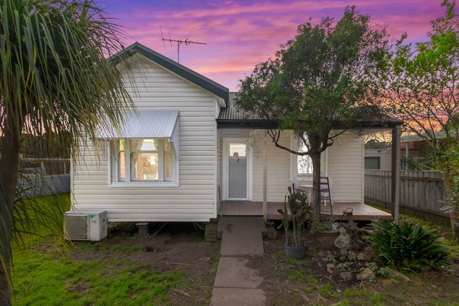Picture of 100 Vulture Street, ELLALONG NSW 2325