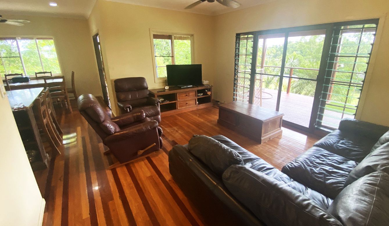 15 North Hull Road, Carmoo QLD 4852, Image 2