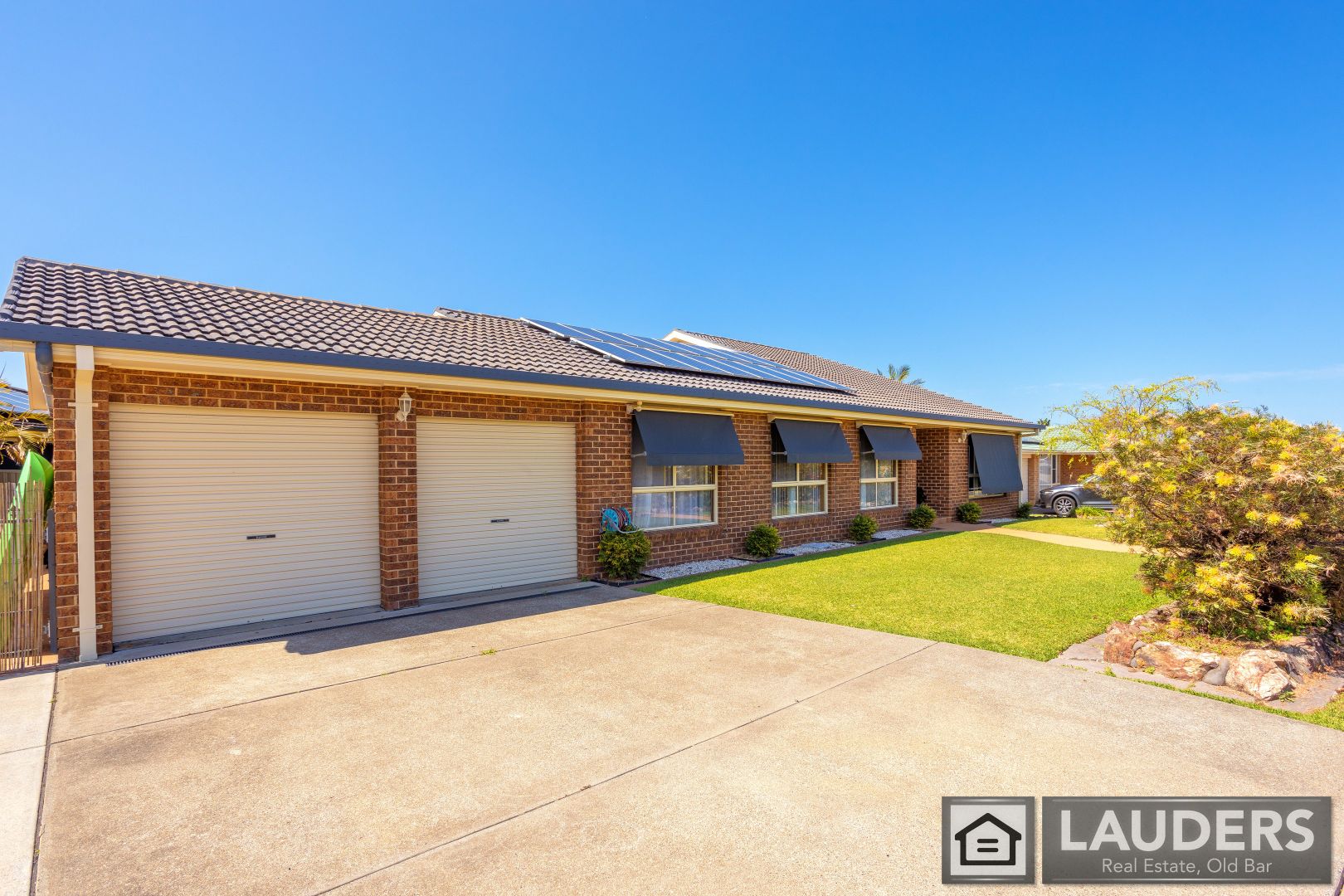 18 Pryor Crescent, Old Bar NSW 2430, Image 1