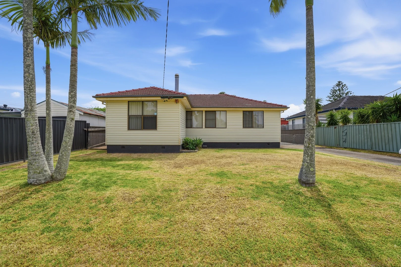 Primary image of 31 Flame St, Gateshead NSW 2290