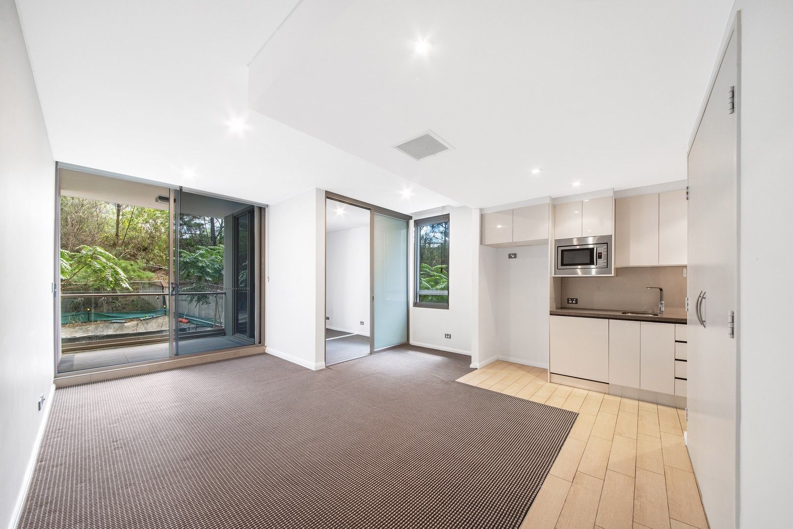 1 bedrooms Apartment / Unit / Flat in 133/9 Alma Road MACQUARIE PARK NSW, 2113