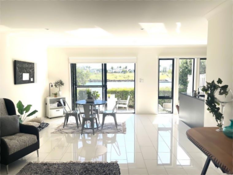 22/126 Marina Quays Boulevard, Hope Island QLD 4212, Image 2