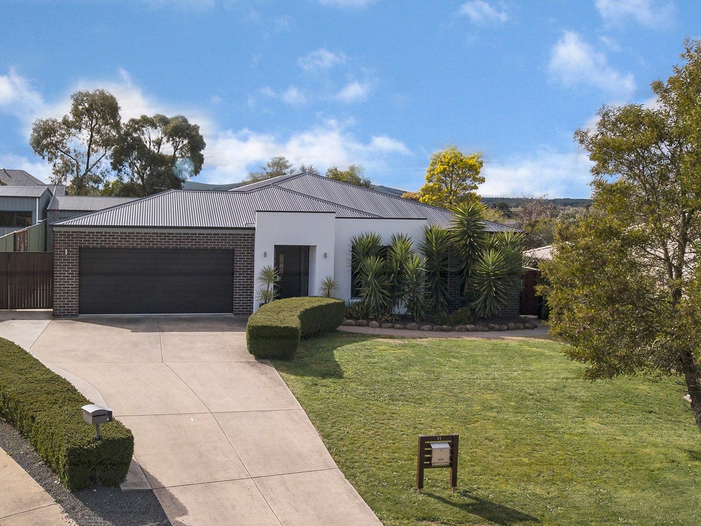 11 Pettett Close, Miners Rest VIC 3352, Image 0