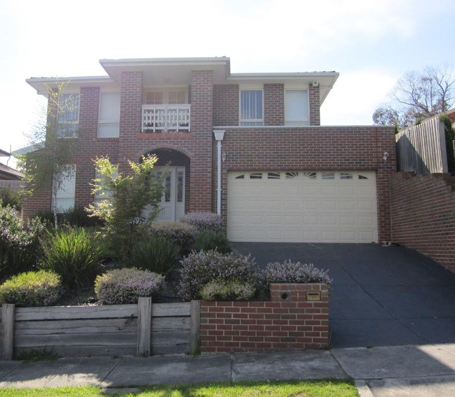 4 bedrooms Townhouse in 1/383 Serpells Road DONCASTER EAST VIC, 3109