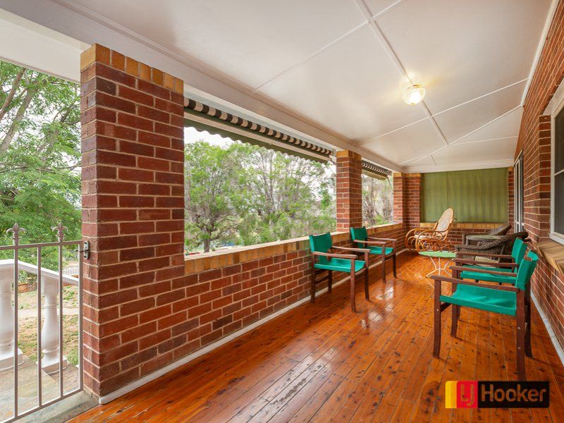 8 Golf street, East Tamworth NSW 2340, Image 1