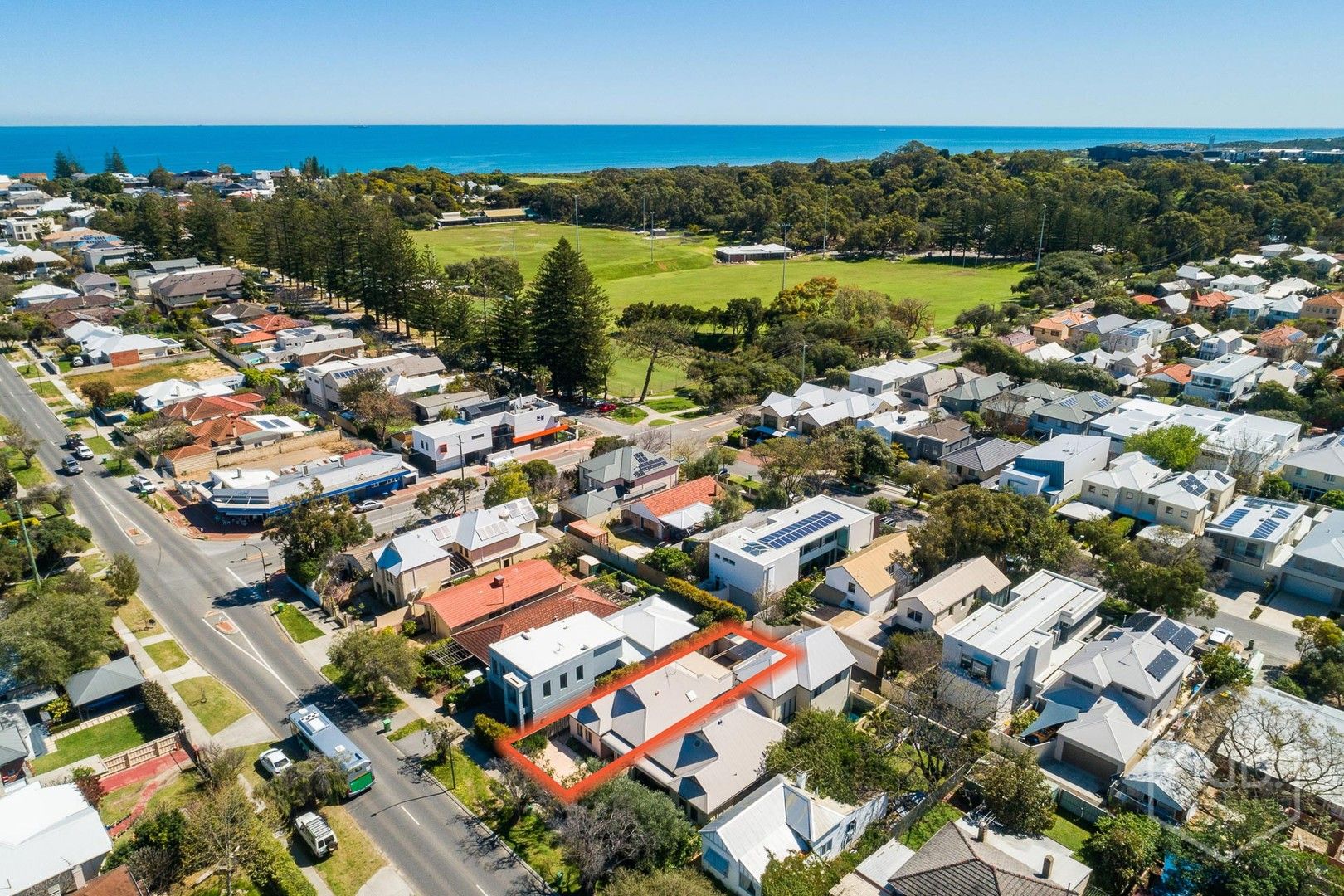 3 bedrooms House in 51 North Street SWANBOURNE WA, 6010