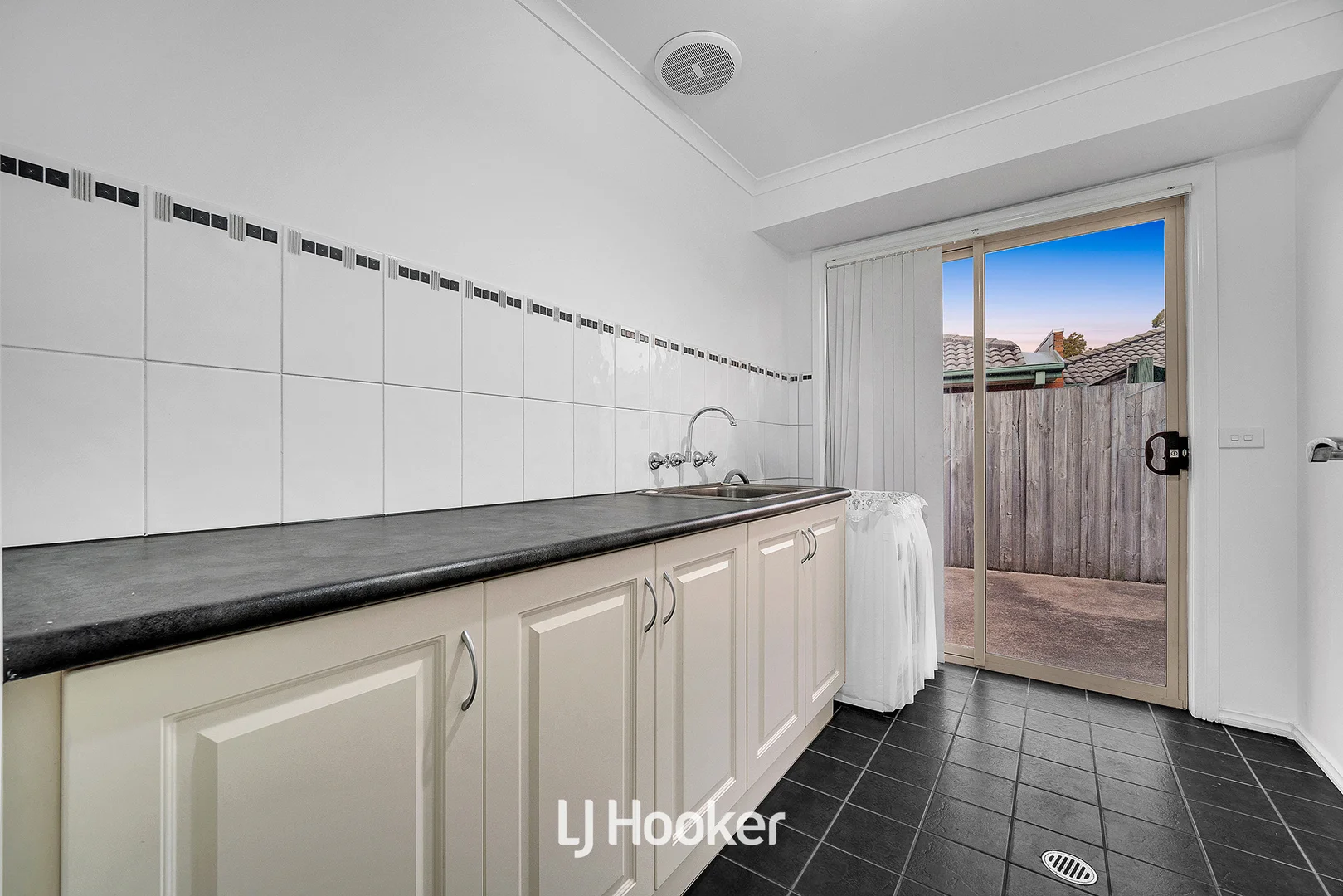 Additional image 20 of 11 Joucas Place, Narre Warren South VIC 3805