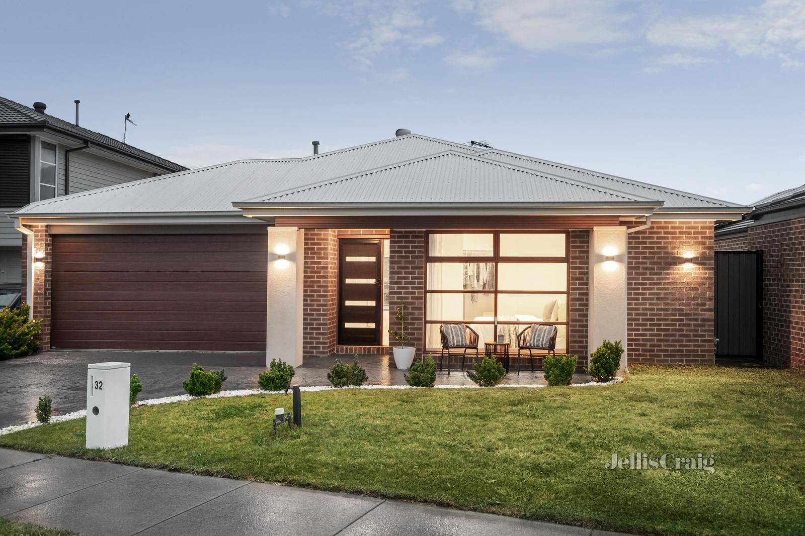 4 bedrooms House in 32 Cloughs Road MERNDA VIC, 3754