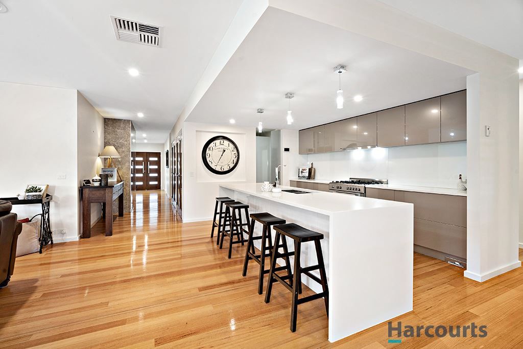 10 Swift Rise, Brown Hill VIC 3350, Image 1