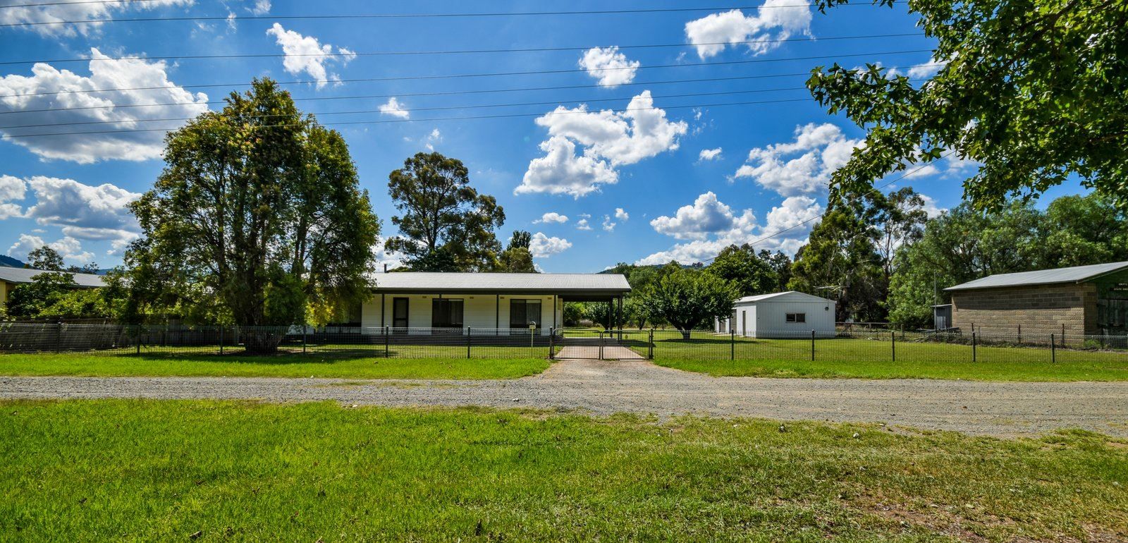 6914 Great Alpine Road, Swifts Creek VIC 3896, Image 0