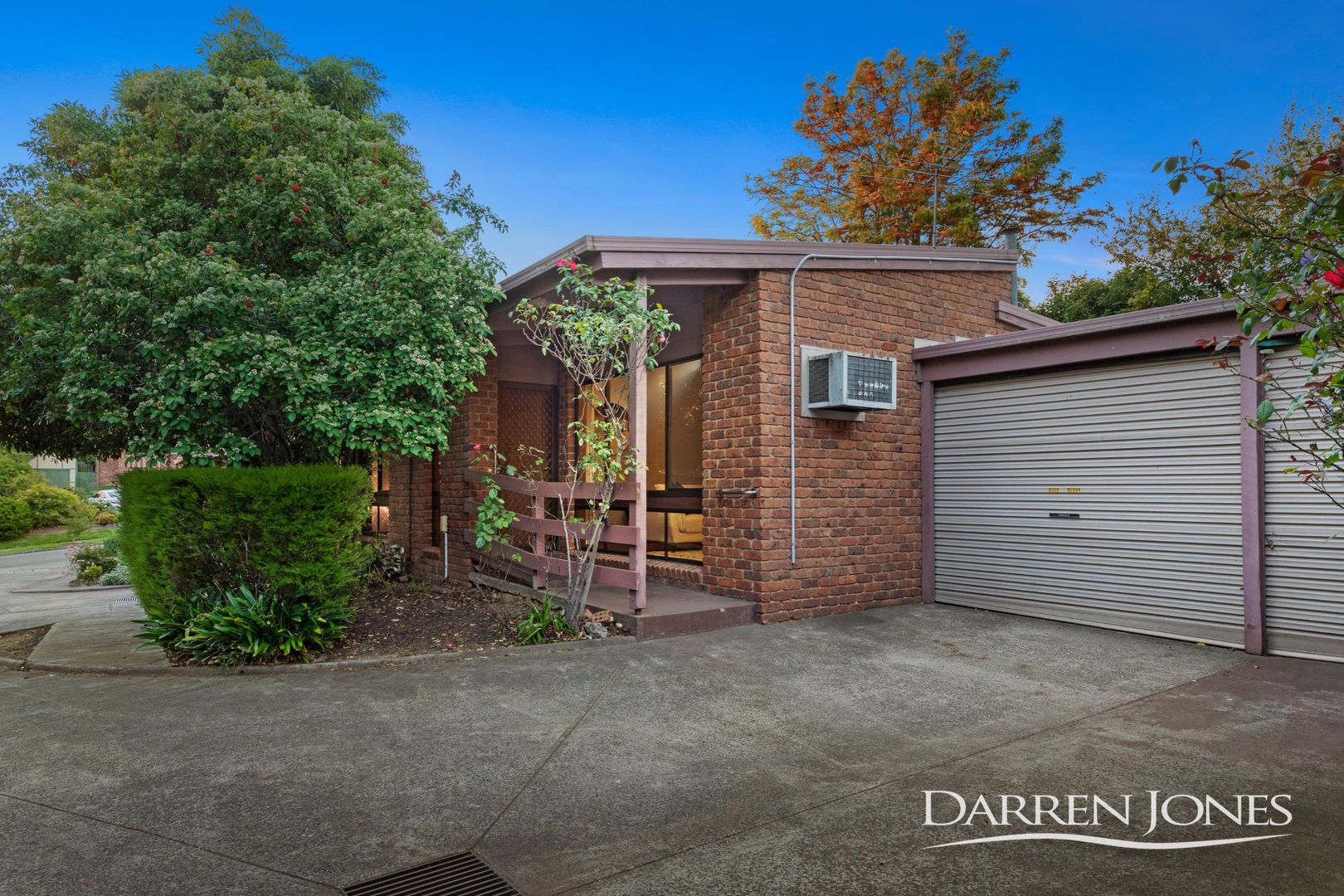 2/10 Natimuk Street, Greensborough VIC 3088, Image 1