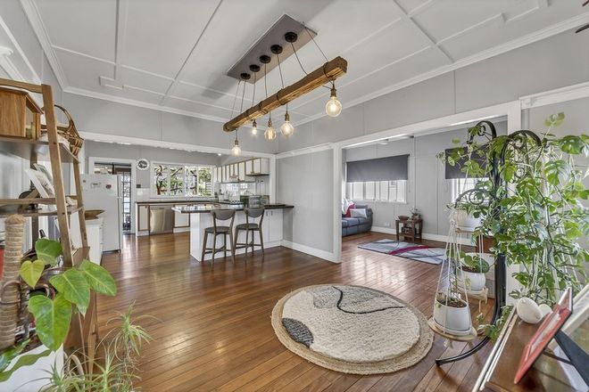 26 Margaret Street Silkstone 4304 - Image 5