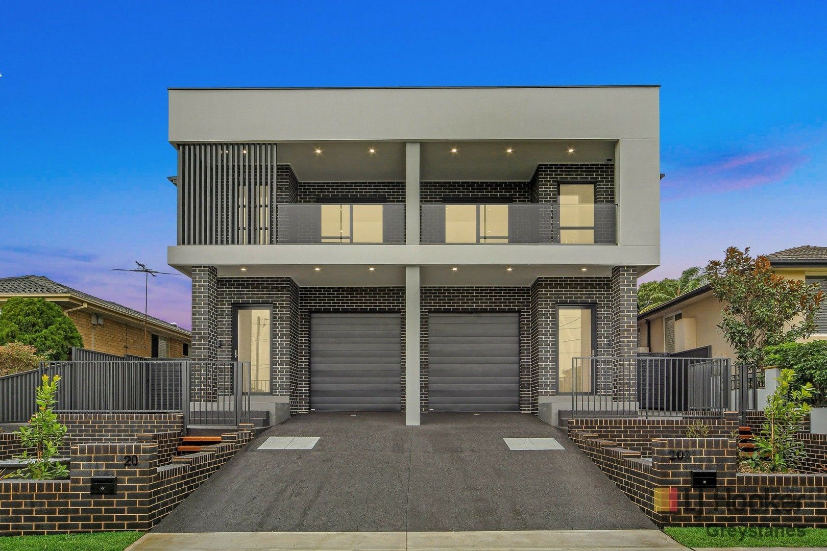 5 bedrooms House in 20a Damien Avenue GREYSTANES NSW, 2145