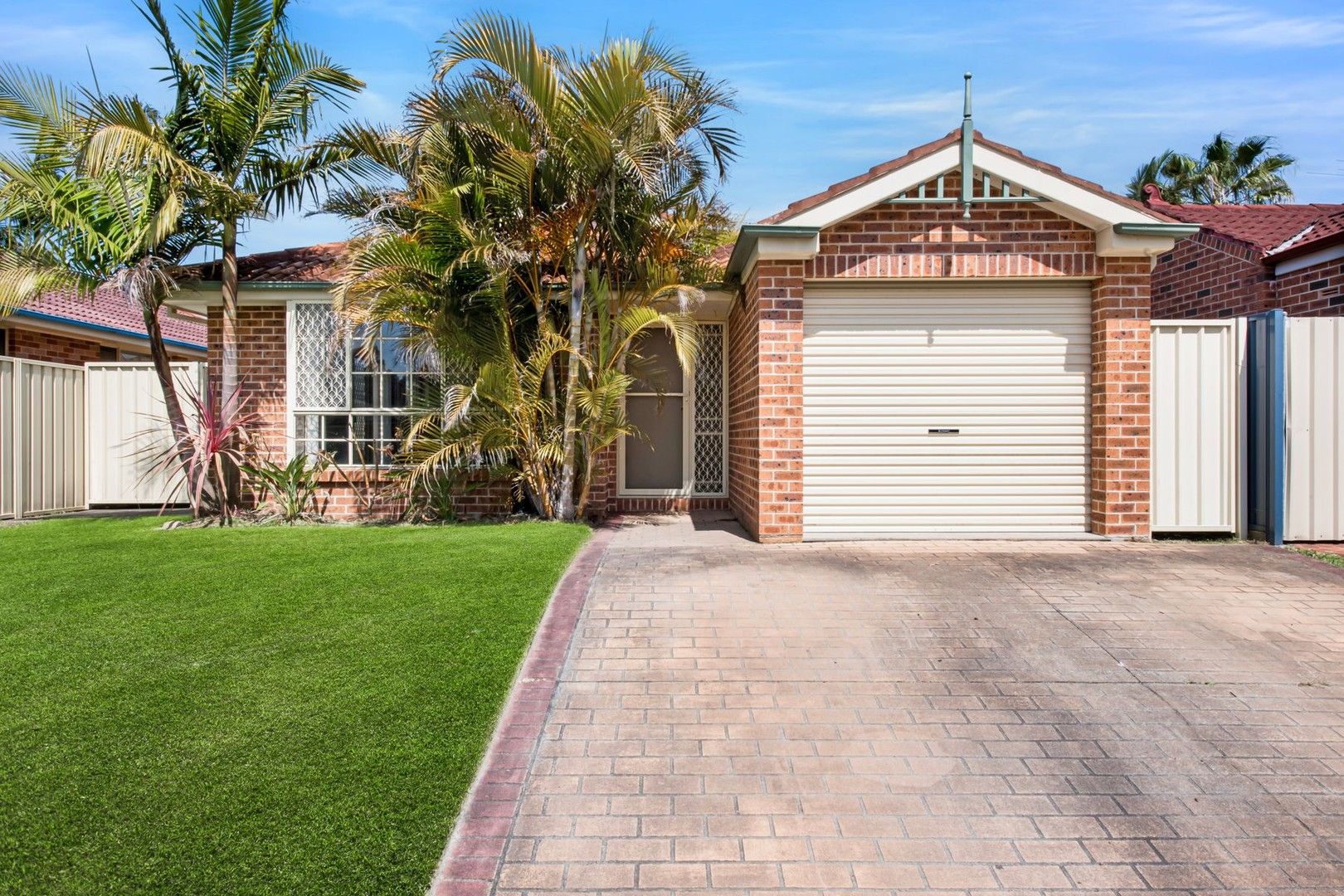 10 Fernhill Avenue, Hamlyn Terrace NSW 2259, Image 0