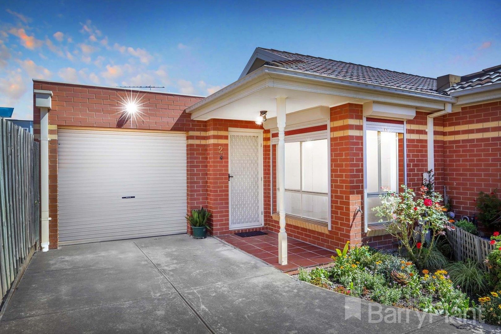 2/21-23 Kingsford Street, Braybrook VIC 3019