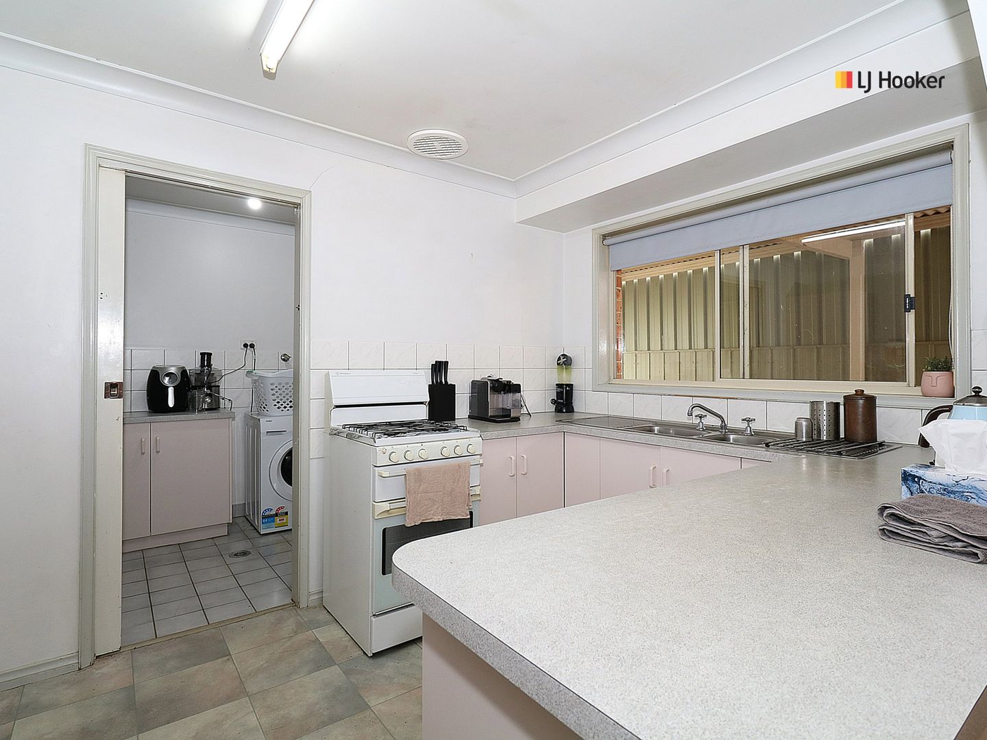 1/2 Cypress Street, Forest Hill NSW 2651, Image 2