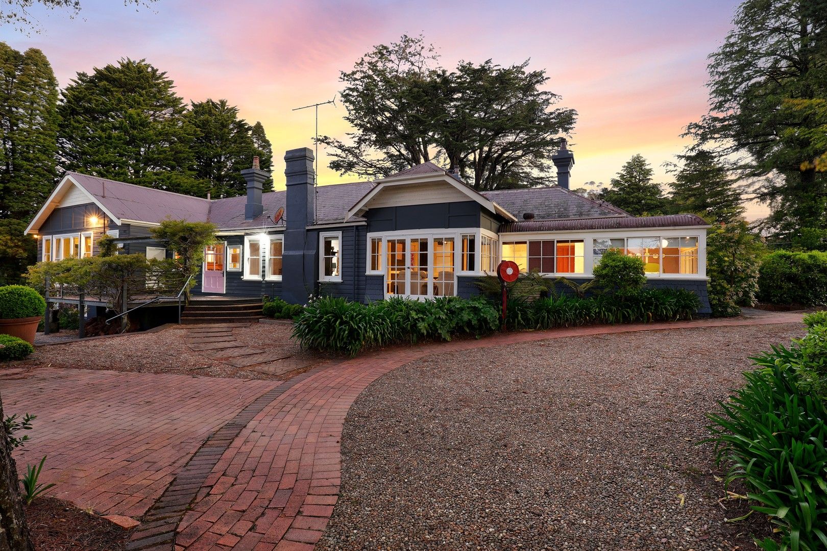 11 bedrooms House in 179-181 Wentworth Street BLACKHEATH NSW, 2785