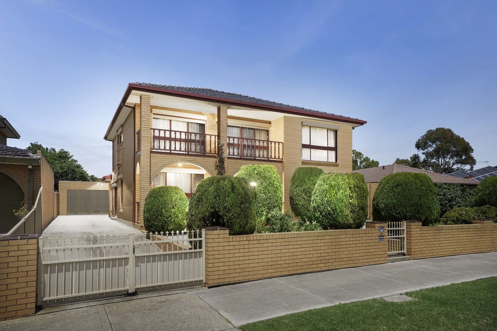 4 bedrooms House in 29 Dongola Road KEILOR DOWNS VIC, 3038