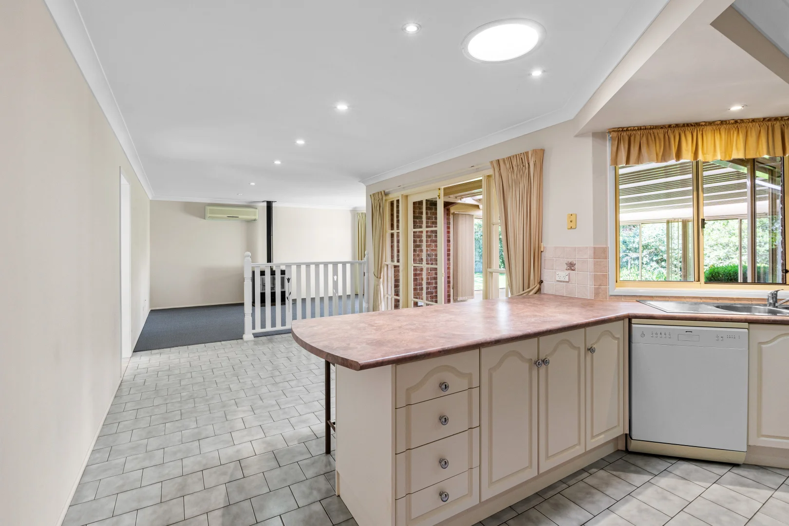 Additional image 4 of 11 Cypress Parade, Bowral NSW 2576