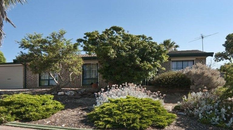 3 bedrooms House in 70 Scottsglade Road CHRISTIE DOWNS SA, 5164