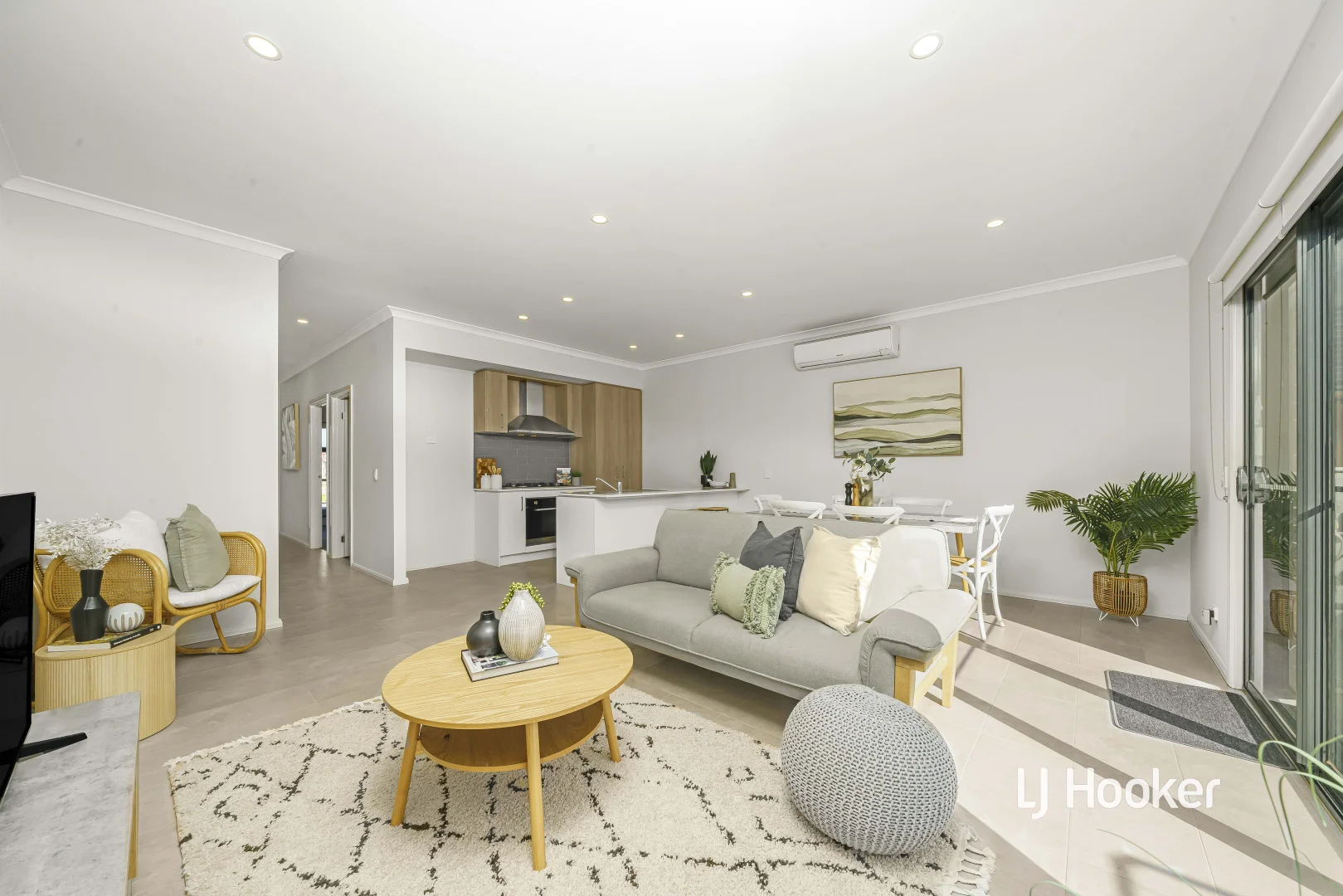 Additional image 10 of 86 Treeve Parkway, Werribee VIC 3030