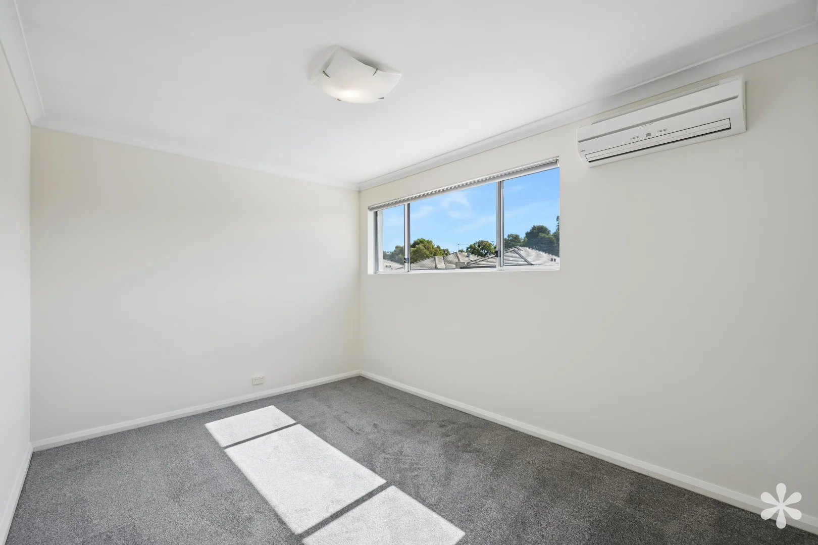 Additional image 11 of 8/18 Deanmore Bend, Hammond Park WA 6164