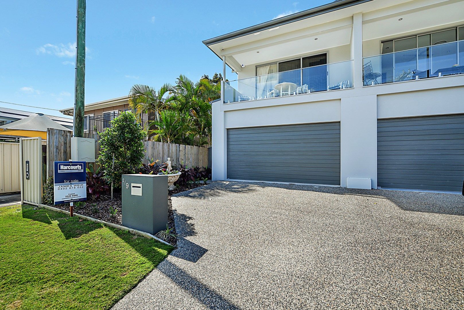 2/9 Eider Avenue, Paradise Point QLD 4216, Image 0